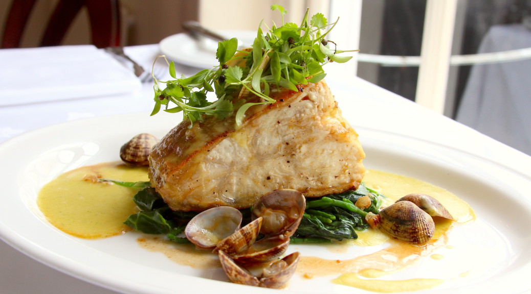 Gigha halibut, on the bone, with samphire & clams, and sauce béarnaise